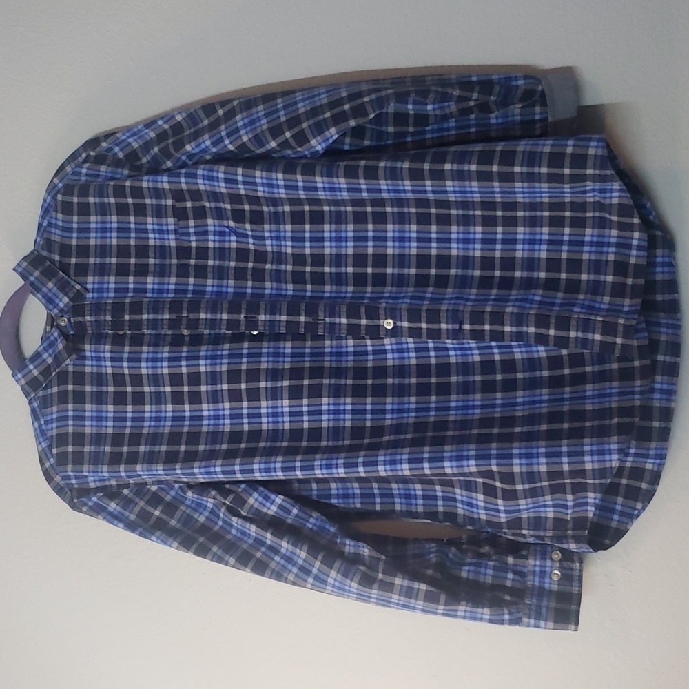 Nautica mens long sleeve, button up shirt. Size Lg.